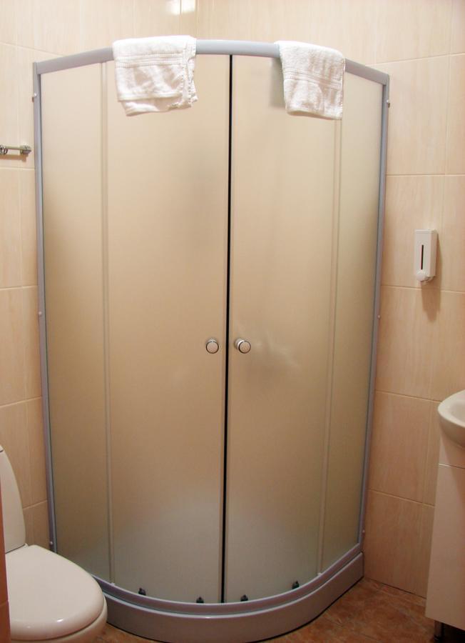 Pershyi Kordon Tourist Complex Hotel Medvedevka Phòng bức ảnh